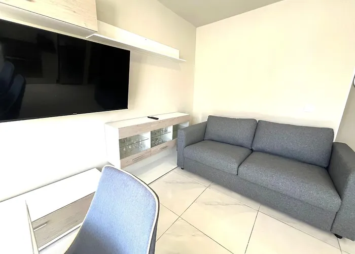 Atico Dio Vista Tipo Duplex Con Terraza Soleada