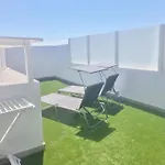Atico Dio Vista Tipo Duplex Con Terraza Soleada דירה
