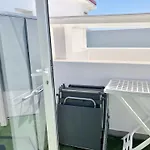 Atico Dio Vista Tipo Duplex Con Terraza Soleada דירה