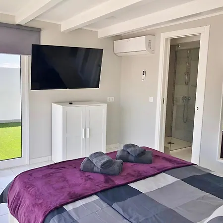 Atico Dio Vista Duplex Con Terraza Soleada Y Vistas Al Mar