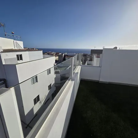 公寓 Atico Dio Vista Duplex Con Terraza Soleada Y Vistas Al Mar