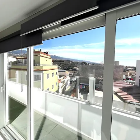 Atico Dio Vista Duplex Con Terraza Soleada Y Vistas Al Mar