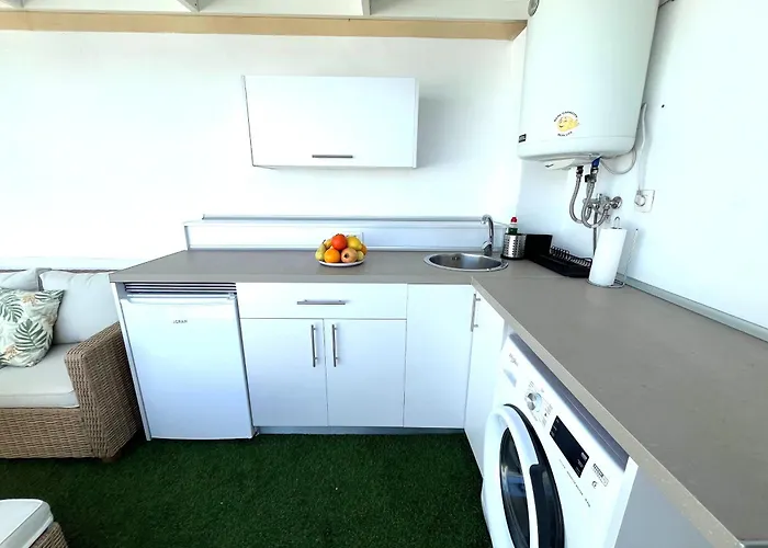 Atico Dio Vista Tipo Duplex Con Terraza Soleada Апартаменты