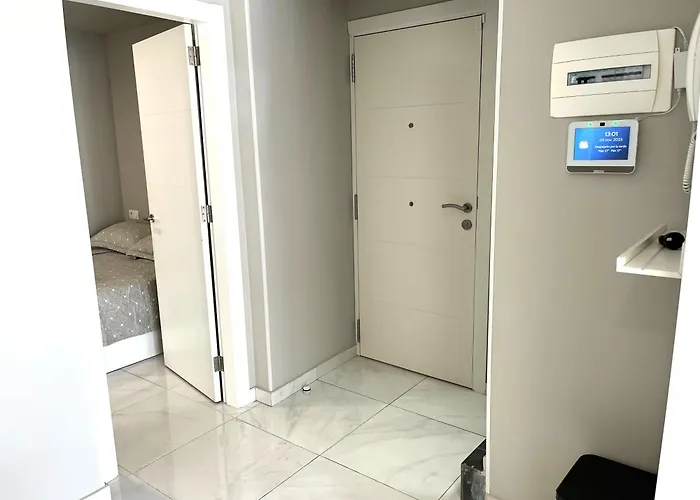 Atico Dio Vista Tipo Duplex Con Terraza Soleada Apartament *