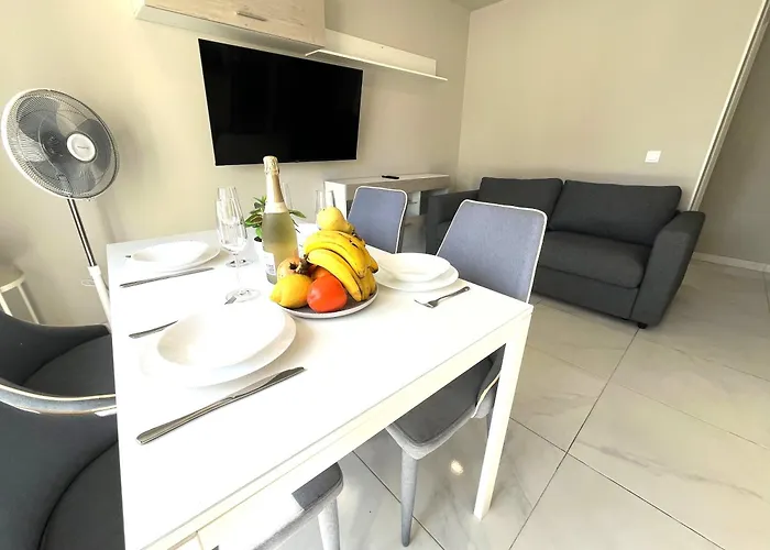 Atico Dio Vista Tipo Duplex Con Terraza Soleada