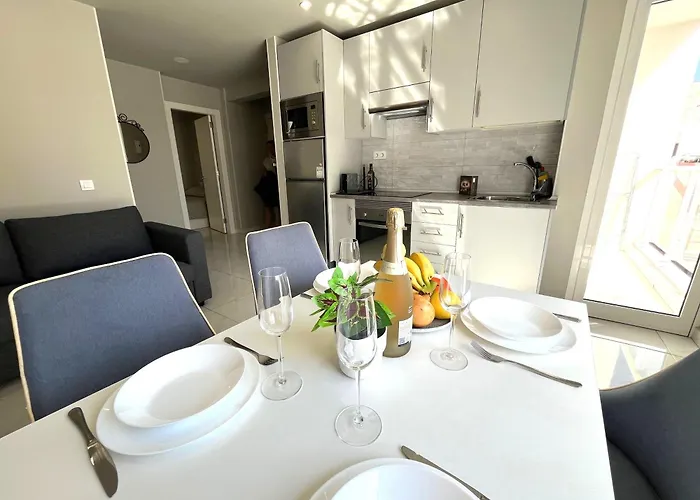 Atico Dio Vista Tipo Duplex Con Terraza Soleada Apartament